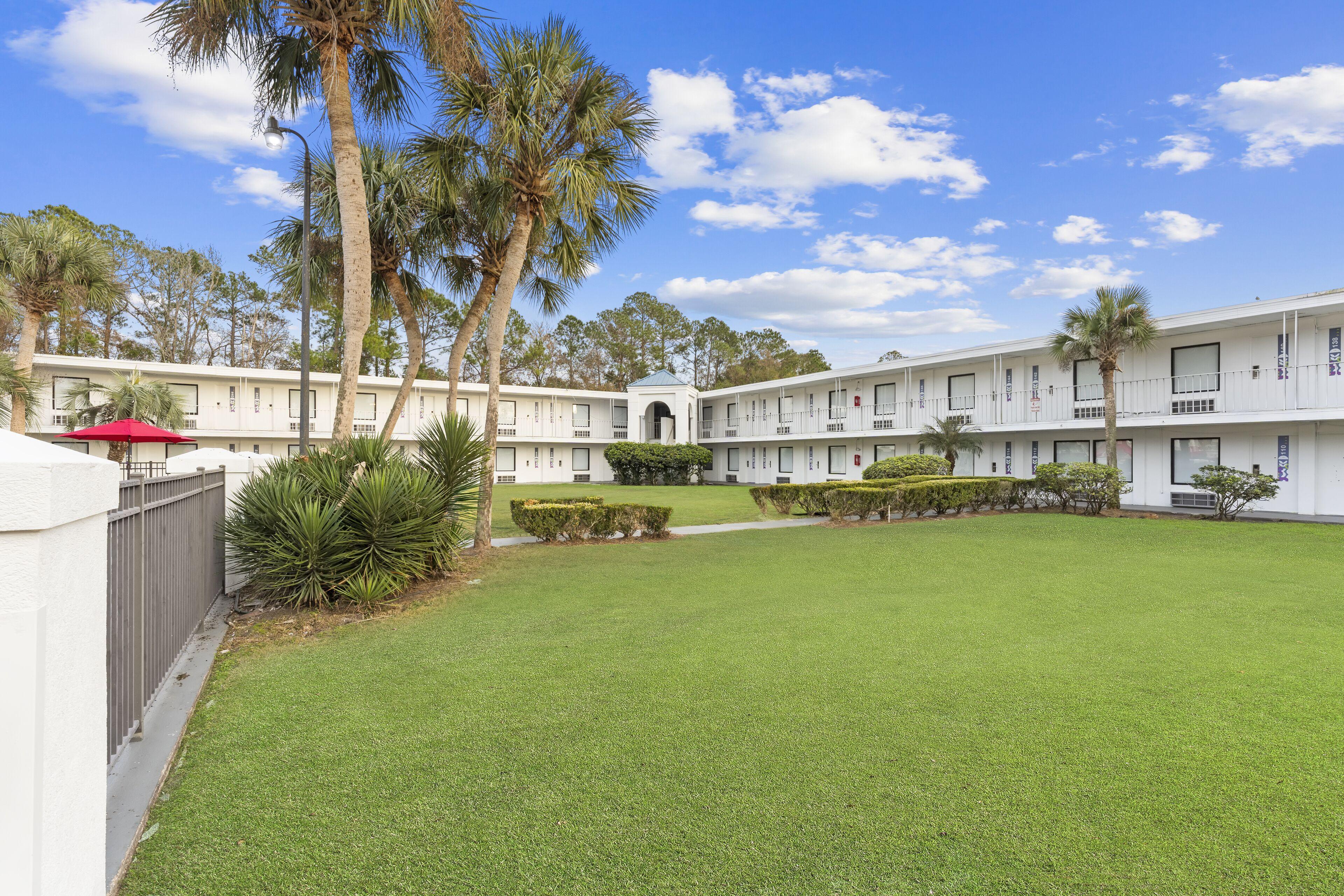 ג'קסונוויל Developer Inn & Suites Airport Jax, A Baymont By Wyndham מראה חיצוני תמונה