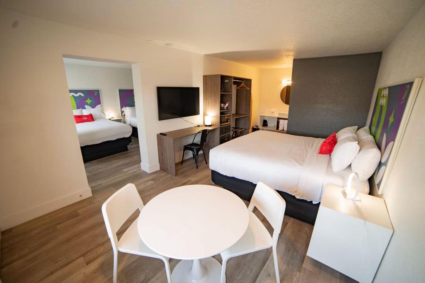 ג'קסונוויל Developer Inn & Suites Airport Jax, A Baymont By Wyndham מראה חיצוני תמונה