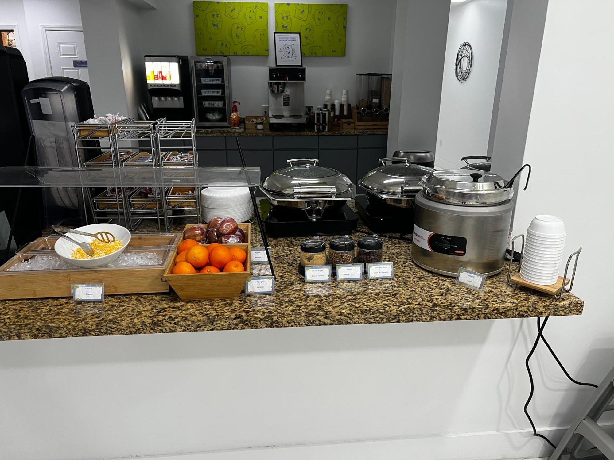 ג'קסונוויל Developer Inn & Suites Airport Jax, A Baymont By Wyndham מראה חיצוני תמונה